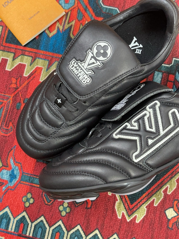 ルイヴィトン靴細部ディテール